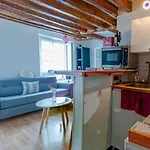 Bright Apartment Near Grands Boulevards