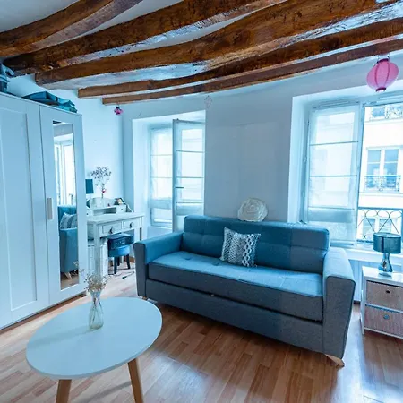 Apartment Bright Near Grands Boulevards Paris